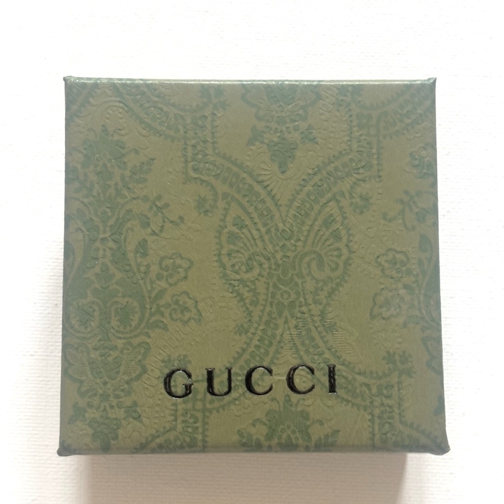 New Full Set Gucci Interlocking G Heart Necklace Silver Red Enamel Unisex - Picture 10 of 10